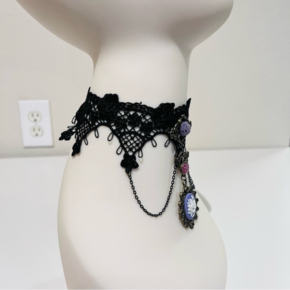 Black Lace Crochet Purple Pendant Chain Drop Chain Victorian Choker Necklace - Picture 3 of 5